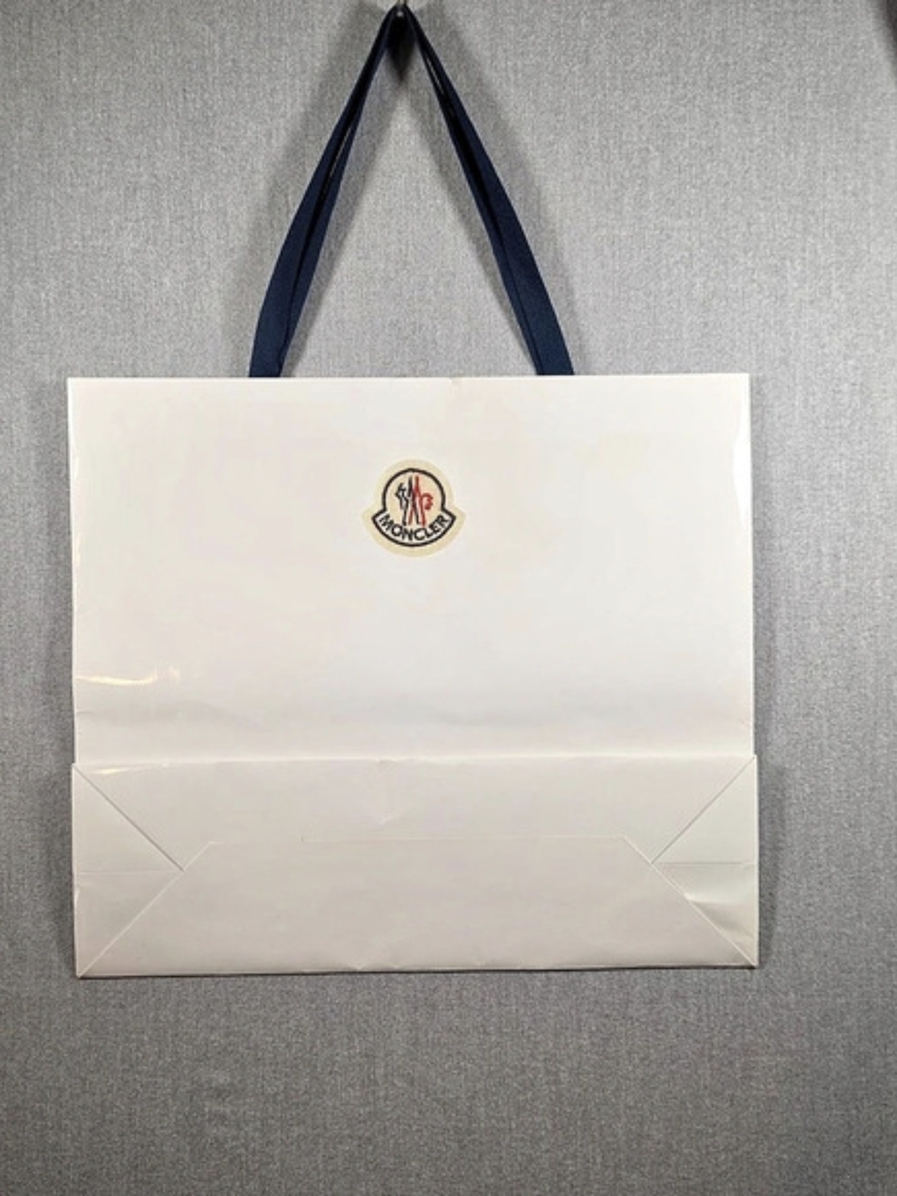 Moncler Paper Shopping Bag Tote Bags in White Set of 2